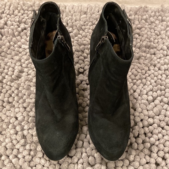 Suede booties - Picture 3 of 13